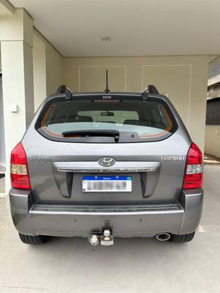 HYUNDAI TUCSON 2.0 MPFI GLS 16V 143CV 2WD FLEX 4P AUTOMÁTICO HYUNDAI TUCSON 2.0 MPFI GLS 16V 143CV 2WD FLEX 4P AUTOMÁTICO